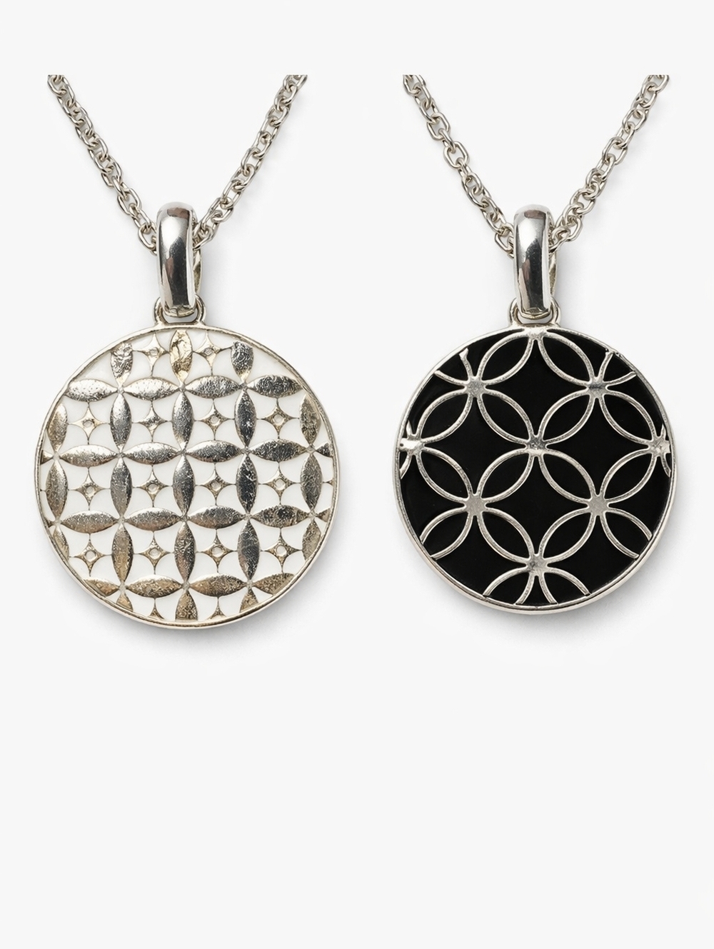 Premier Designs Reversible Circle Pendant Necklace Silver Black White